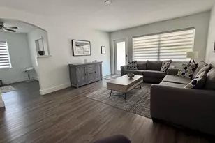 614 NE 26th St, Wilton Manors, FL 33305 - Photo 13