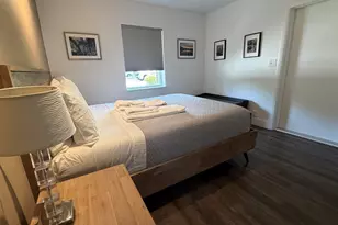 614 NE 26th St, Wilton Manors, FL 33305 - Photo 15