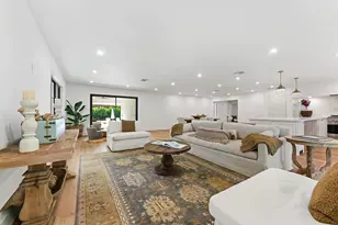 4456 Hickory Dr, Palm Beach Gardens, FL 33418 - Photo 5