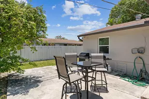 254 SW 8th St, Dania Beach, FL 33004 - Photo 29