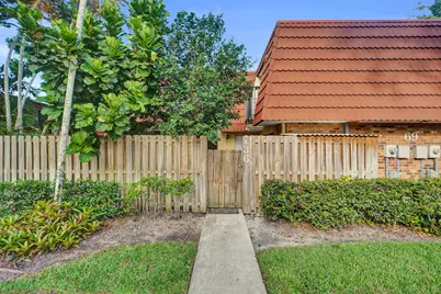 736 NW 98th Circle, Plantation, FL 33324 - Photo 23