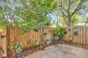 736 NW 98th Cir, Plantation, FL 33324 - Photo 27