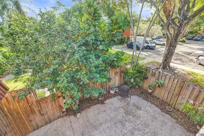 736 NW 98th Circle, Plantation, FL 33324 - Photo 25