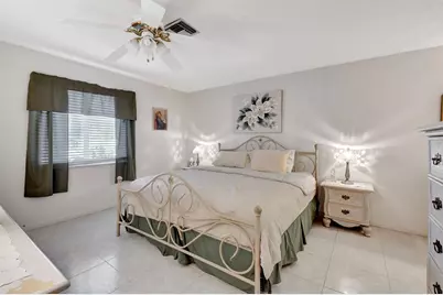 1670 NW 18th Avenue #202, Delray Beach, FL 33445 - Photo 11