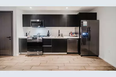 398 NE 5th Street #1515, Miami, FL 33132 - Photo 3