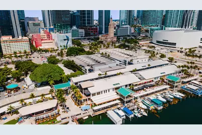 398 NE 5th Street #1515, Miami, FL 33132 - Photo 11