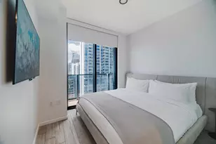 398 NE 5th St, Miami, FL 33132 - Photo 5