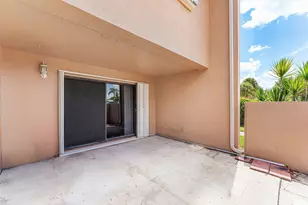 139 Sparrow Dr, Royal Palm Beach, FL 33411 - Photo 19