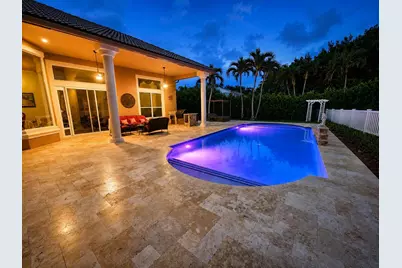 6161 NW 53rd Circle, Coral Springs, FL 33067 - Photo 9