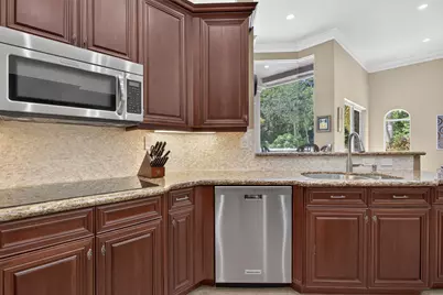 6161 NW 53rd Circle, Coral Springs, FL 33067 - Photo 29