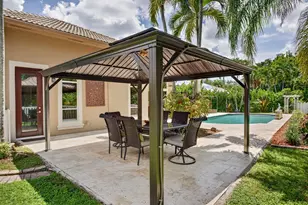 6161 NW 53rd Cir, Coral Springs, FL 33067 - Photo 11