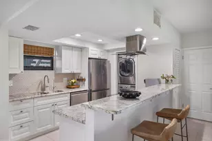 13334 Polo Club Rd, Wellington, FL 33414 - Photo 5