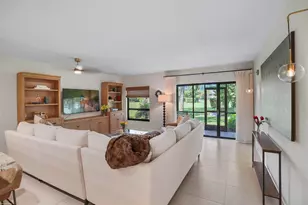 13334 Polo Club Rd, Wellington, FL 33414 - Photo 3