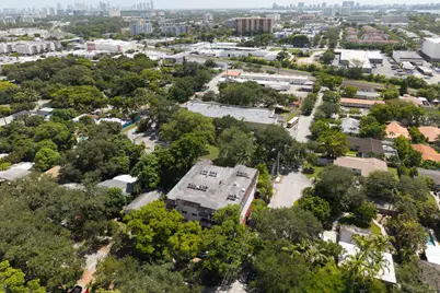 12105 NE 11th Place #103, North Miami, FL 33161 - Photo 29