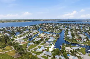 387 SW Riverway Blvd, Palm City, FL 34990 - Photo 37
