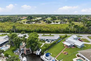 387 SW Riverway Blvd, Palm City, FL 34990 - Photo 35