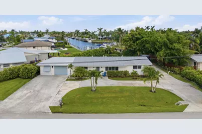 387 SW Riverway Boulevard, Palm City, FL 34990 - Photo 3