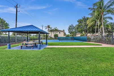 3028 N Evergreen Circle, Boynton Beach, FL 33426 - Photo 39