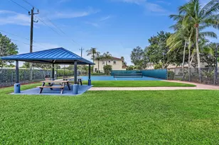 3028 N Evergreen Cir, Boynton Beach, FL 33426 - Photo 39