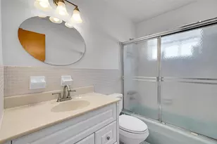2705 Roosevelt St, Hollywood, FL 33020 - Photo 11
