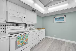 2705 Roosevelt St, Hollywood, FL 33020 - Photo 13