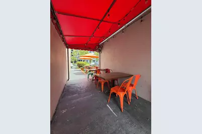17010 W Dixie Highway, North Miami Beach, FL  - Photo 37