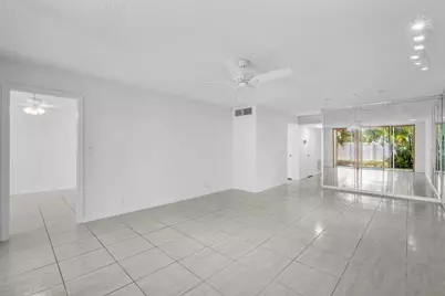4090 Tivoli Court #107, Lake Worth, FL 33467 - Photo 11