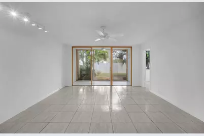 4090 Tivoli Court #107, Lake Worth, FL 33467 - Photo 7