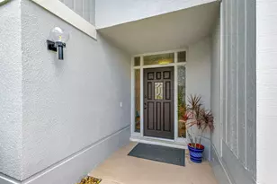 523 Prestwick Cir, Palm Beach Gardens, FL 33418 - Photo 5