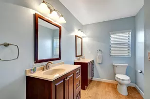 523 Prestwick Cir, Palm Beach Gardens, FL 33418 - Photo 23