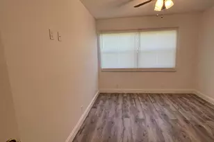220 Lakeview Dr, Weston, FL 33326 - Photo 13
