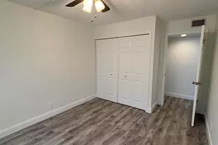 220 Lakeview Dr, Weston, FL 33326 - Photo 19