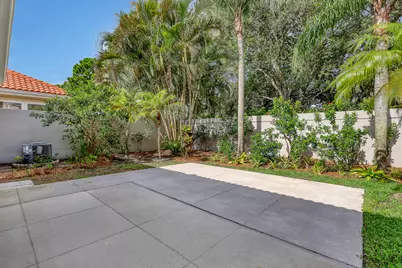 204 S Hampton Drive, Jupiter, FL 33458 - Photo 7