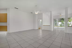204 S Hampton Dr, Jupiter, FL 33458 - Photo 9