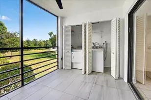 9235 SW 8th St, Boca Raton, FL 33428 - Photo 19