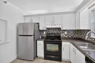 9235 SW 8th Street, Boca Raton, FL 33428 - Photo 13