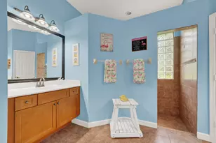 1870 NE Victorian Ln, Jensen Beach, FL 34957 - Photo 23