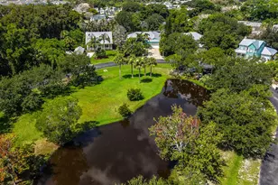 1870 NE Victorian Ln, Jensen Beach, FL 34957 - Photo 51