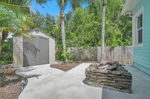 1870 NE Victorian Ln, Jensen Beach, FL 34957 - Photo 37