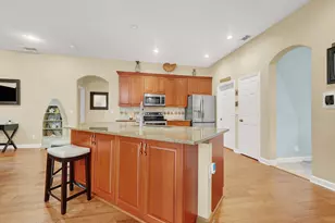 1870 NE Victorian Ln, Jensen Beach, FL 34957 - Photo 17