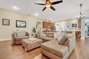 1870 NE Victorian Ln, Jensen Beach, FL 34957 - Photo 17