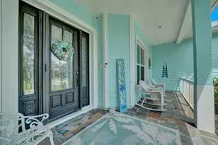 1870 NE Victorian Ln, Jensen Beach, FL 34957 - Photo 3