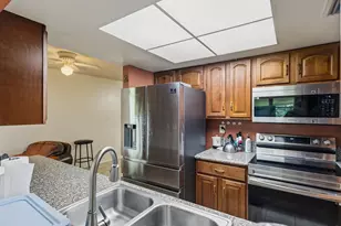 4818 NW 58th St, Tamarac, FL 33319 - Photo 3