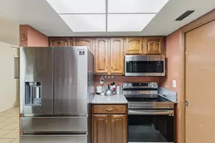 4818 NW 58th St, Tamarac, FL 33319 - Photo 5