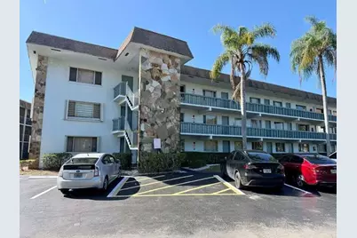 2000 Springdale Boulevard #102, Palm Springs, FL 33461 - Photo 11