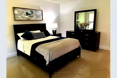 10335 Greenbriar Court, Boca Raton, FL 33498 - Photo 11