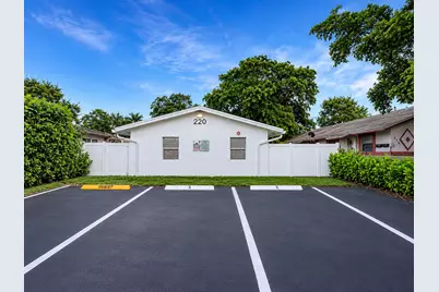 220 NW 12th Court # 2, Pompano Beach, FL 33060 - Photo 3