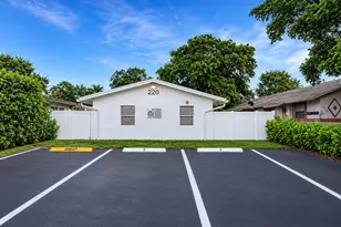 220 NW 12th Ct, Pompano Beach, FL 33060 - Photo 3