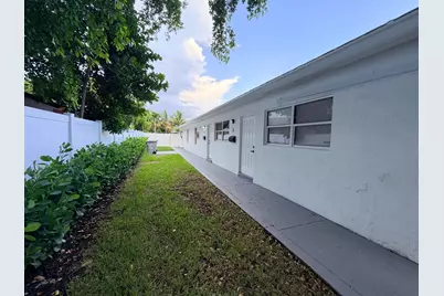 220 NW 12th Court # 2, Pompano Beach, FL 33060 - Photo 31