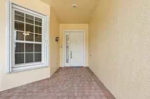 163 NW Pleasant Grove Way, Port Saint Lucie, FL 34986 - Photo 5
